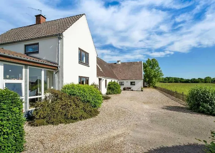 Idyllisk Gard Med Ro, Plads Og Havudsigt Villa Hesselager foto