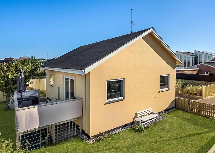 3 Bedroom Nice Home In 荷韦德山迪照片