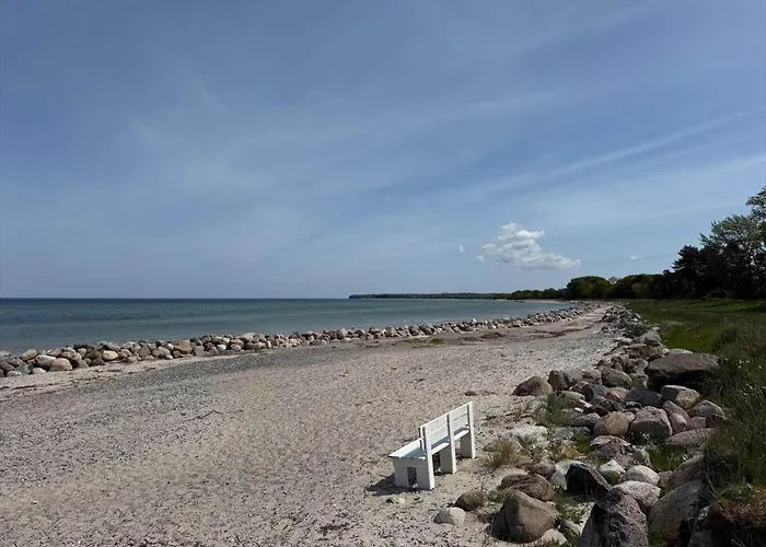 Photo de 1084-Stege-Ulvshale-Faellesskov-Strandvej-2 Hegningen