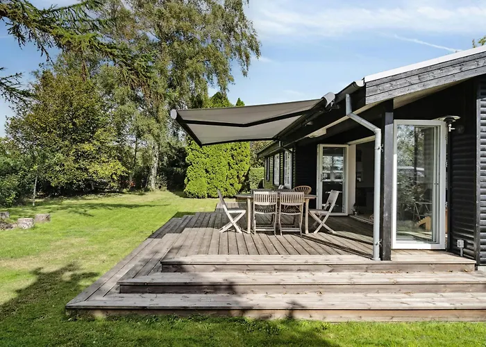 Idyllic Tranquility And Island Atmosphere On Thuro Svendborg fotoğrafı