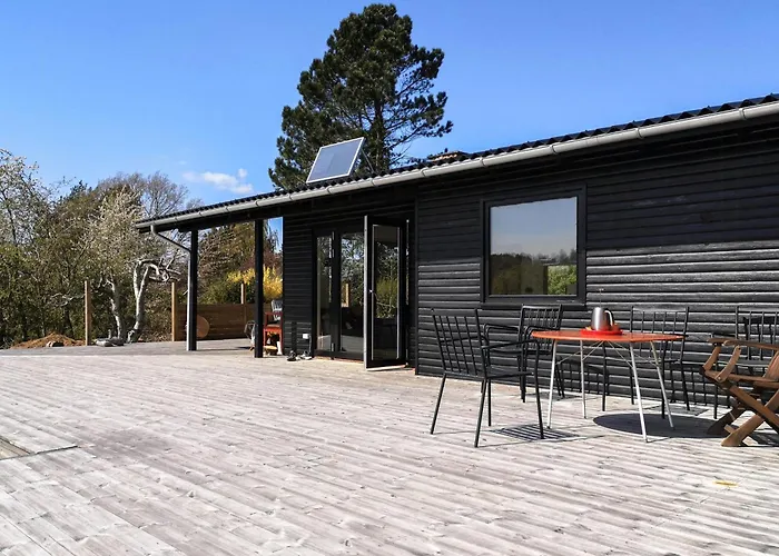 Enjoy The Unique Nature In The Retro Cottage Karup photo