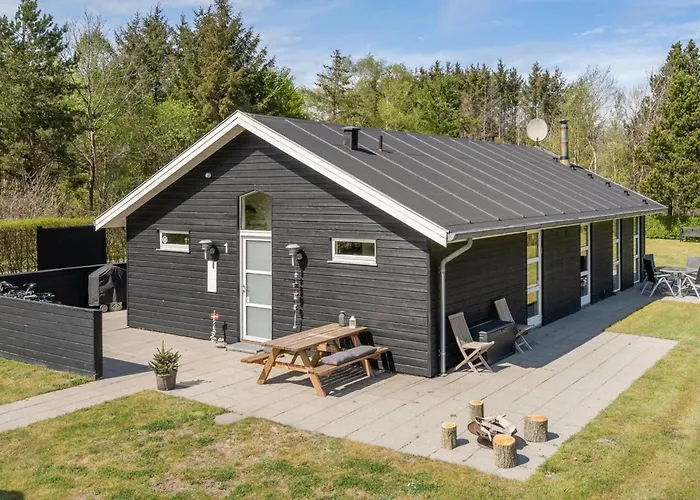 Фото Holiday Home Fritse - 1-9Km From The Sea By Interhome Халс