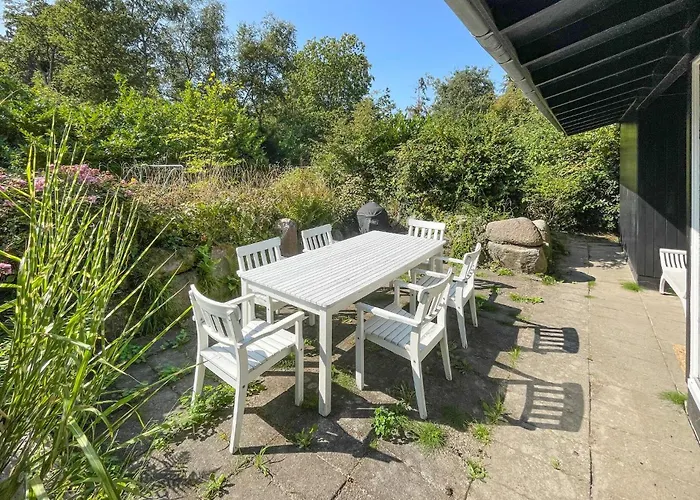 Beautiful Home In Gedser With Wifi Gedesby photo