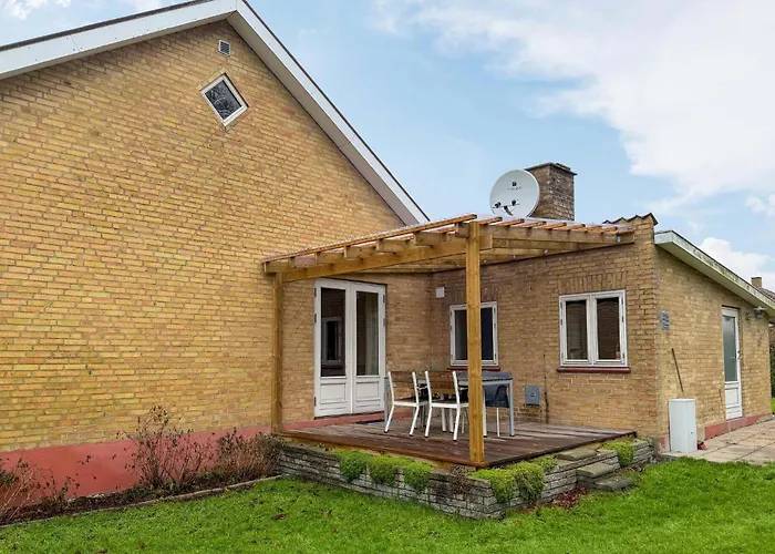 2 Bedroom Awesome Home In Nørreballe foto