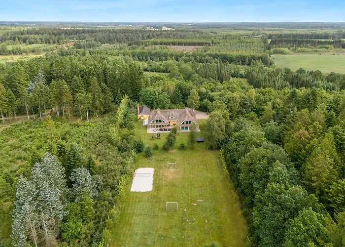 24 Person Pool House With Activity Room And 8 Bedrooms Kårup fotorgafie