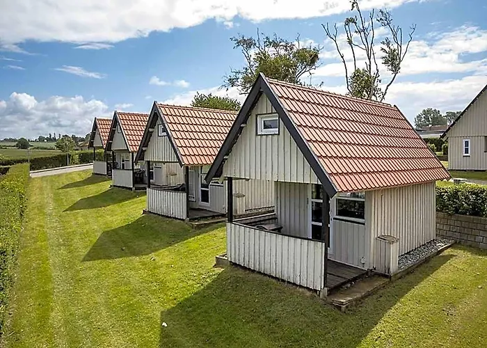 Cozy 6-Person Holiday Park Home In Faaborg 사진